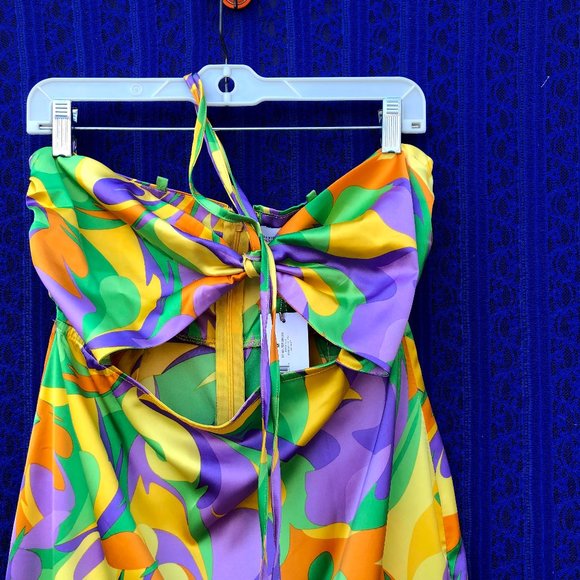 SOLD! NWT WeWoreWhat Tie Halter Saved by the Bell Dress- Medium - Picture 3 of 6